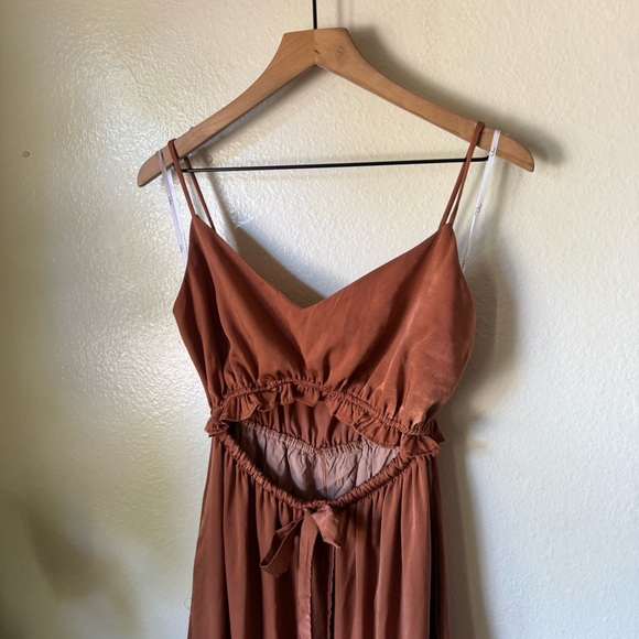 Lulus | Tiers to Sun Rust Brown Satin Cutout Maxi Dress With Pockets - Picture 3 of 7
